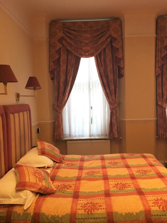Hyde Park Radnor Hotel B&B London Exterior photo